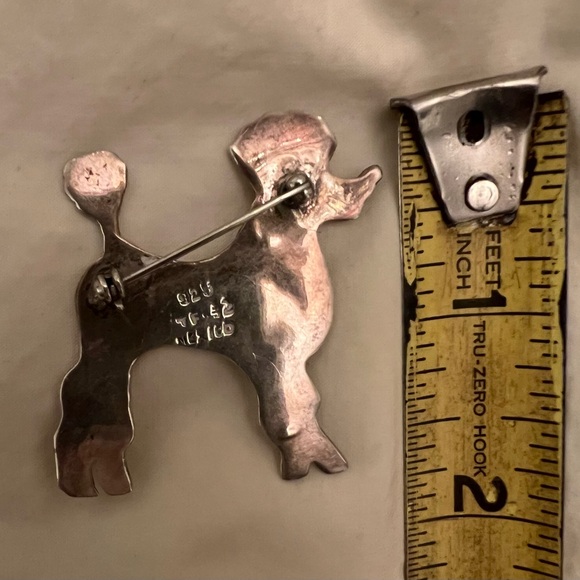 Vintage sterling silver POODLE pin - Picture 6 of 9